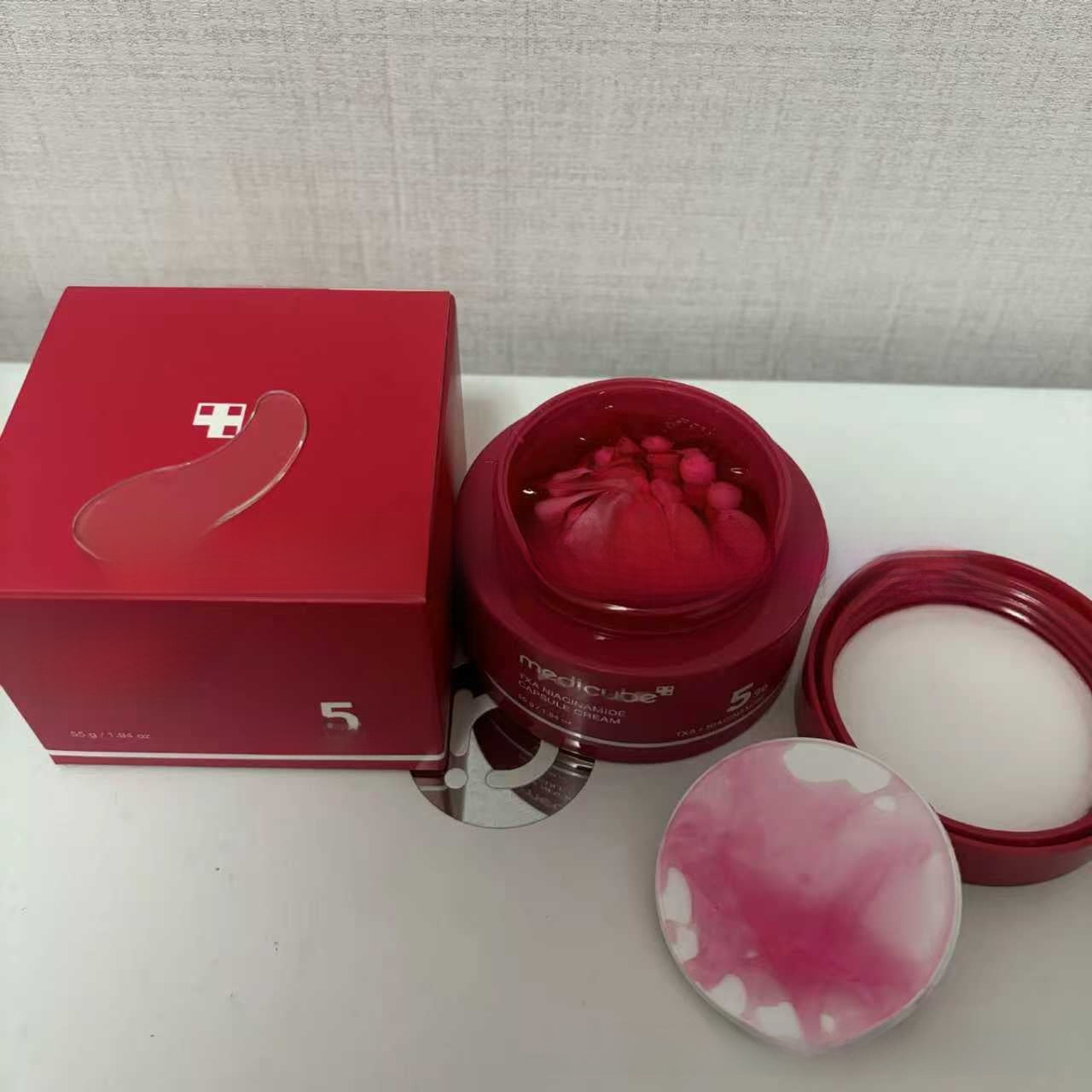 50% off Medicube Collagen Elastic Jelly Cream 110ml Moisturizing Face Cream